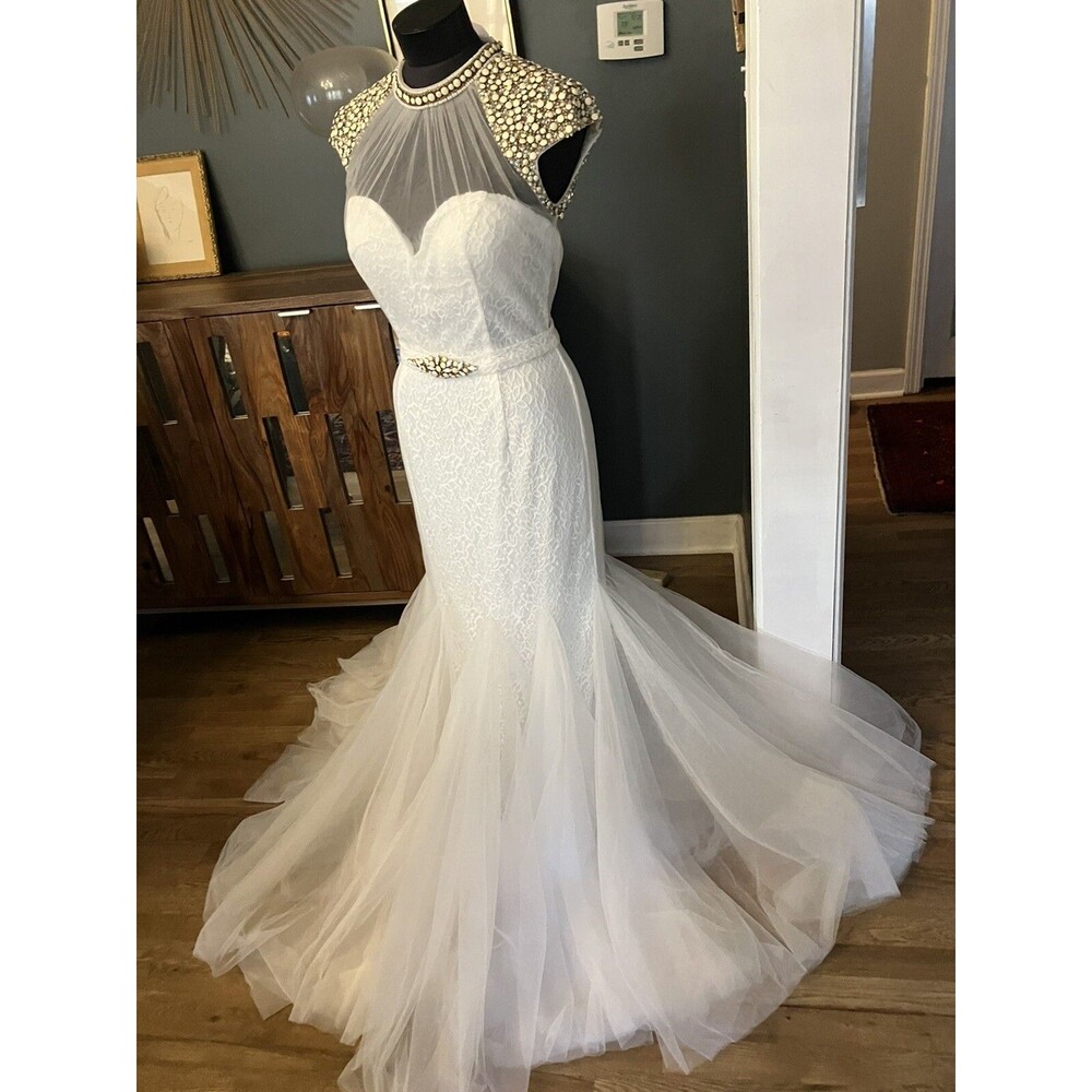 STUNNING CAMILLE LA VIE Heavily Beaded White Mermaid WEDDING GOWN SZ 10 DRESS - Picture 8 of 16